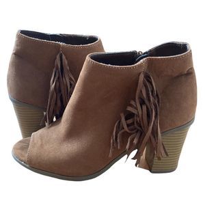 New Direction Moccasin Boots Brown